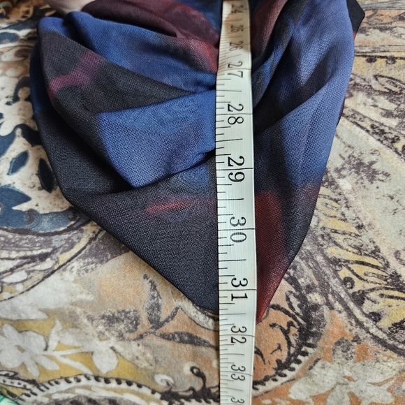 ZARA Ruched pencil skirt blue & red lined mesh NWOT Size S 044 - Picture 9 of 9